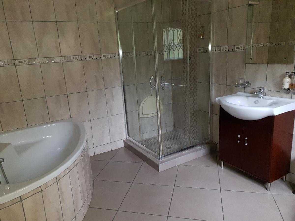 Matina Guest House Johannesburg Exterior foto